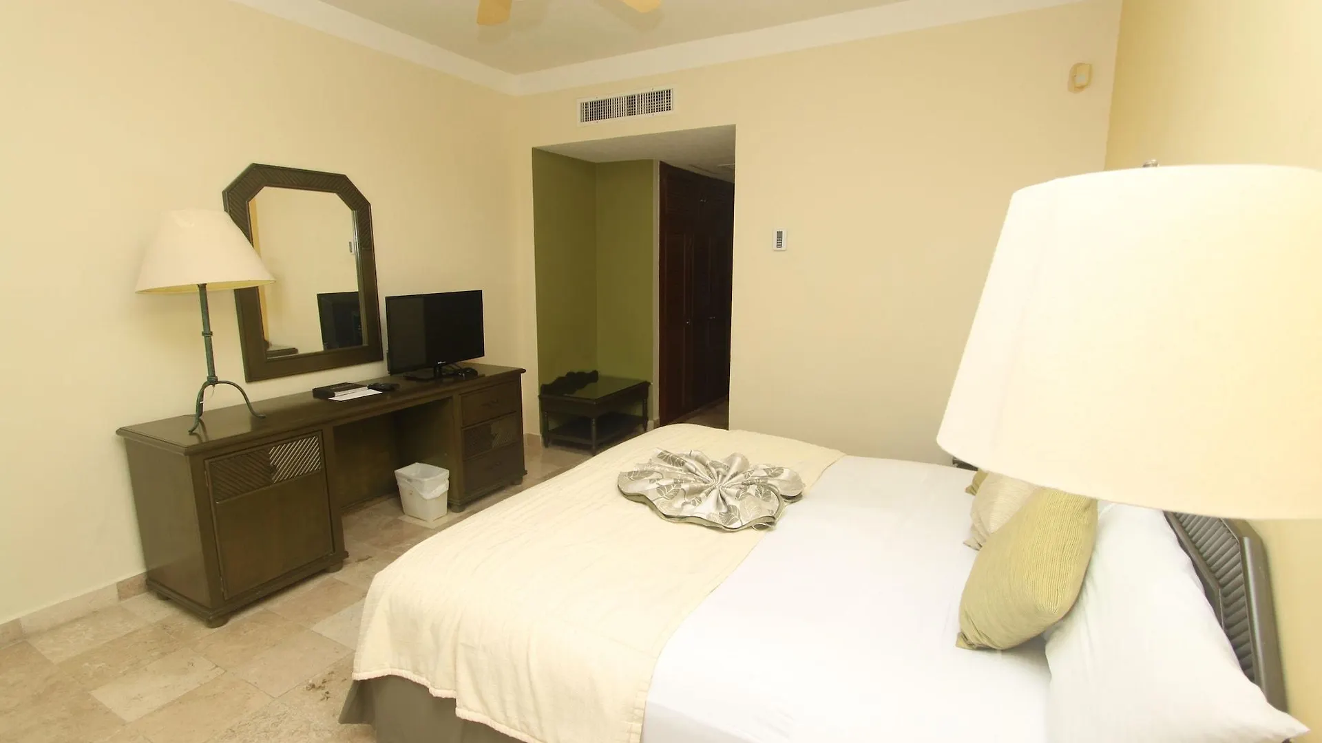 Hotel Los Itzaes By 5Th Av Πλάγια Ντελ Κάρμεν 3*,  Μεξικό